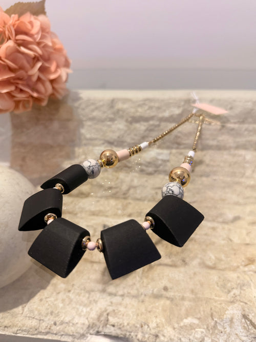 Wood & Bead Necklace