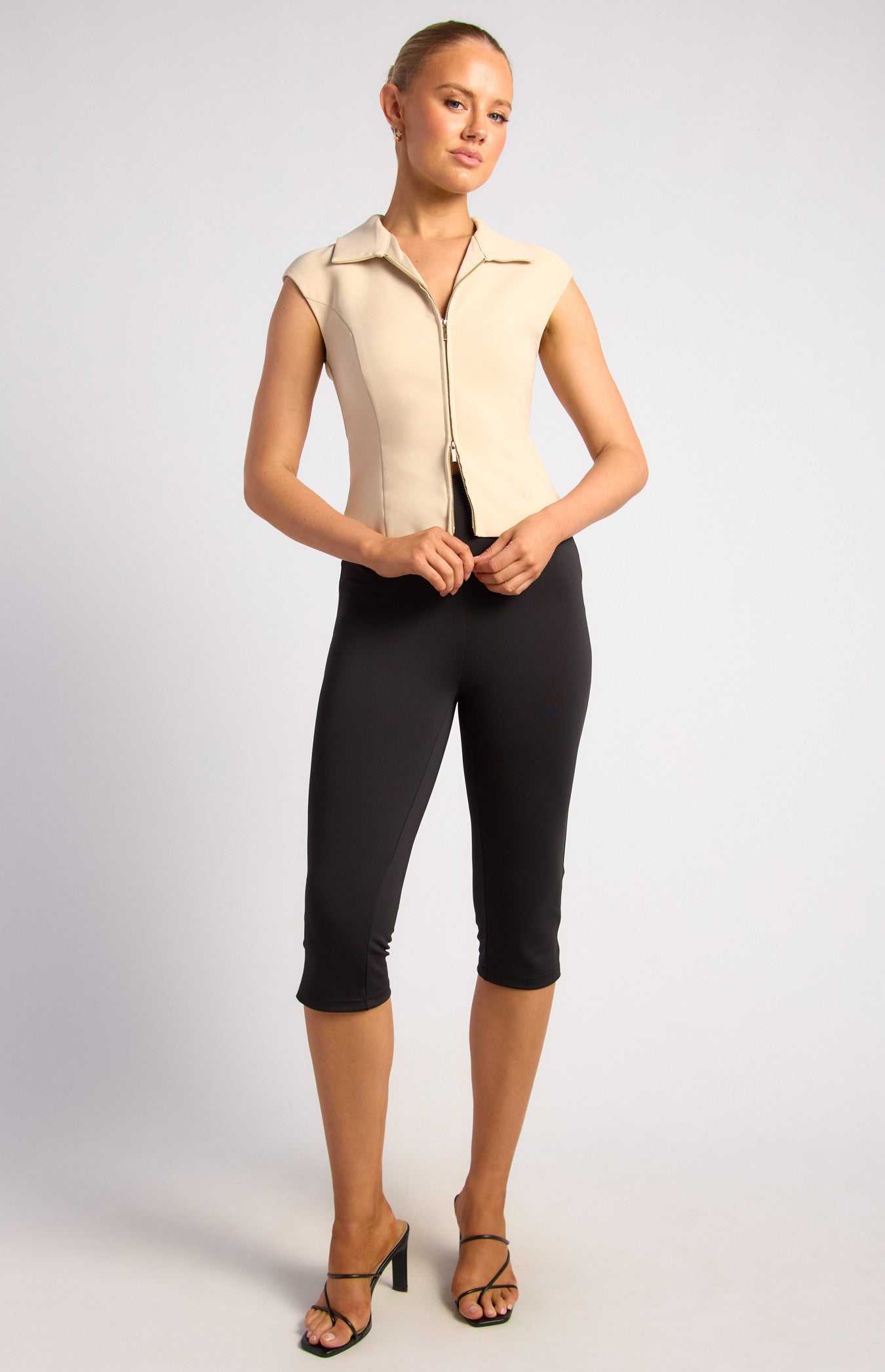 Olivia Capri Pants - Black